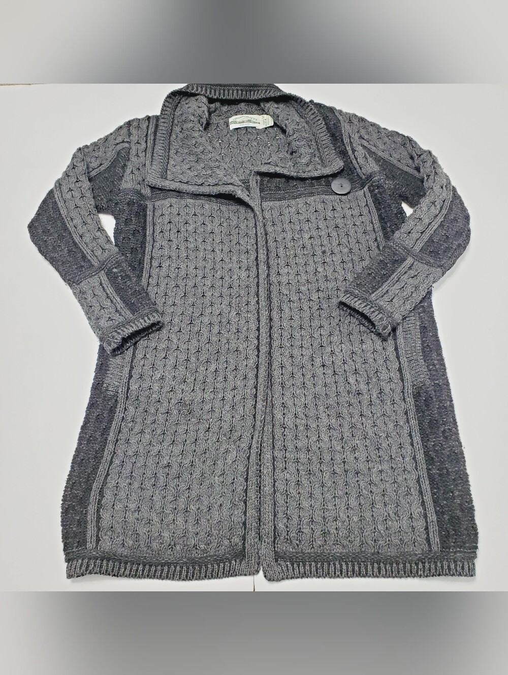 Aran Crafts 2 Tone Gray Ladies Cardigan Irish Wool Sweater Size M Thigh Length